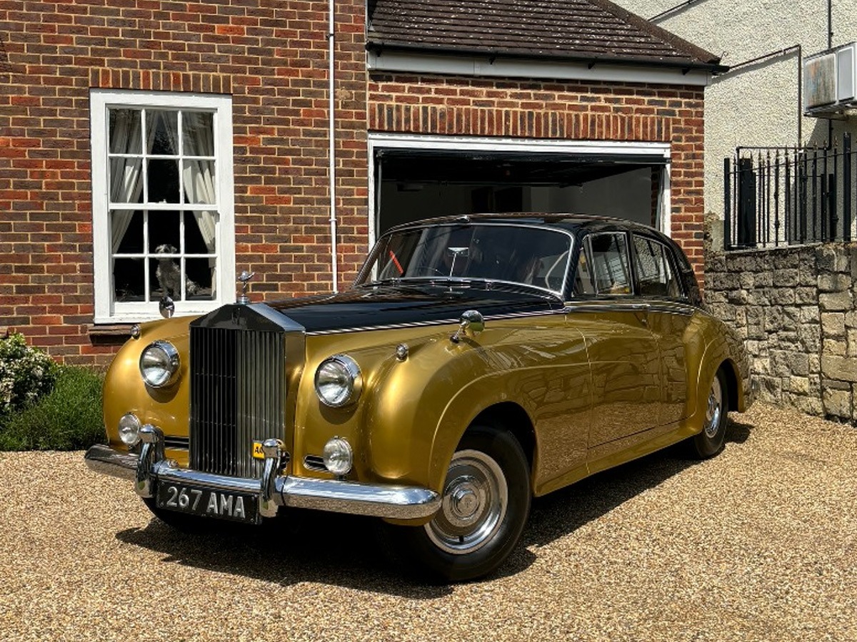 1957 Rolls-Royce Silver Cloud Image 3