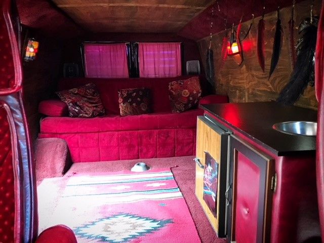 1972 Dodge Ram Van B250 Image 9