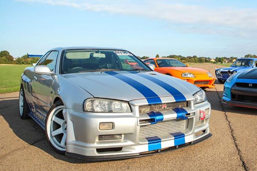 1994 Nissan Skyline Image 2
