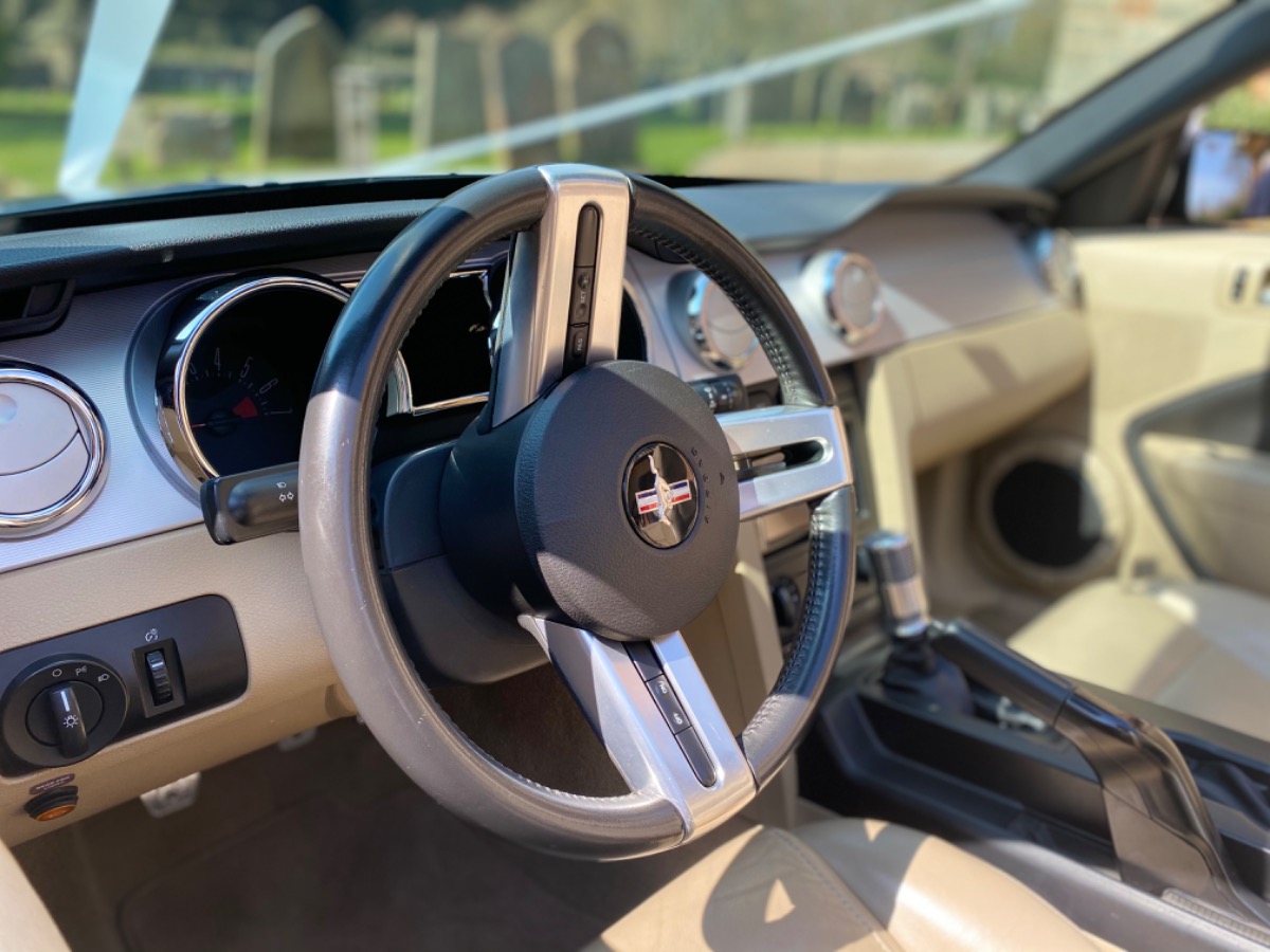 2006 Ford Mustang Image 5