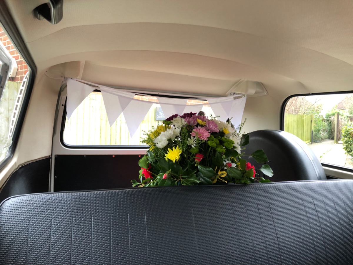 1972 Volkswagen Microbus Image 15