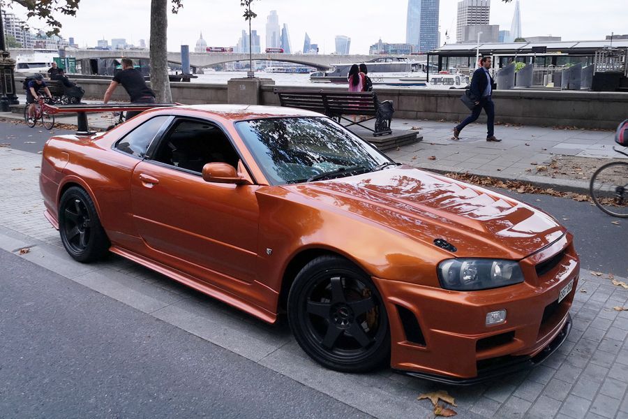 1998 Nissan Skyline Image 3