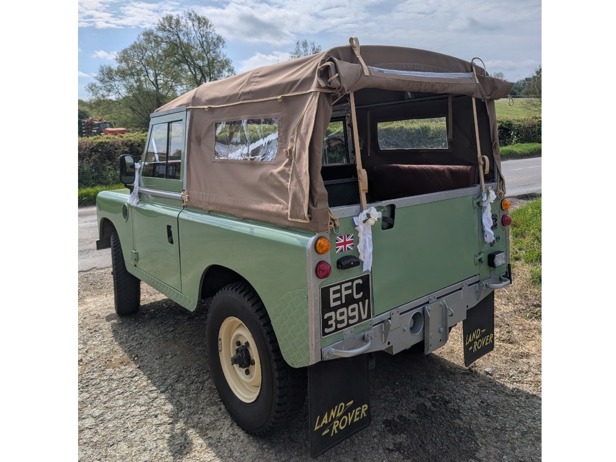 1980 Land Rover 88 Image 4
