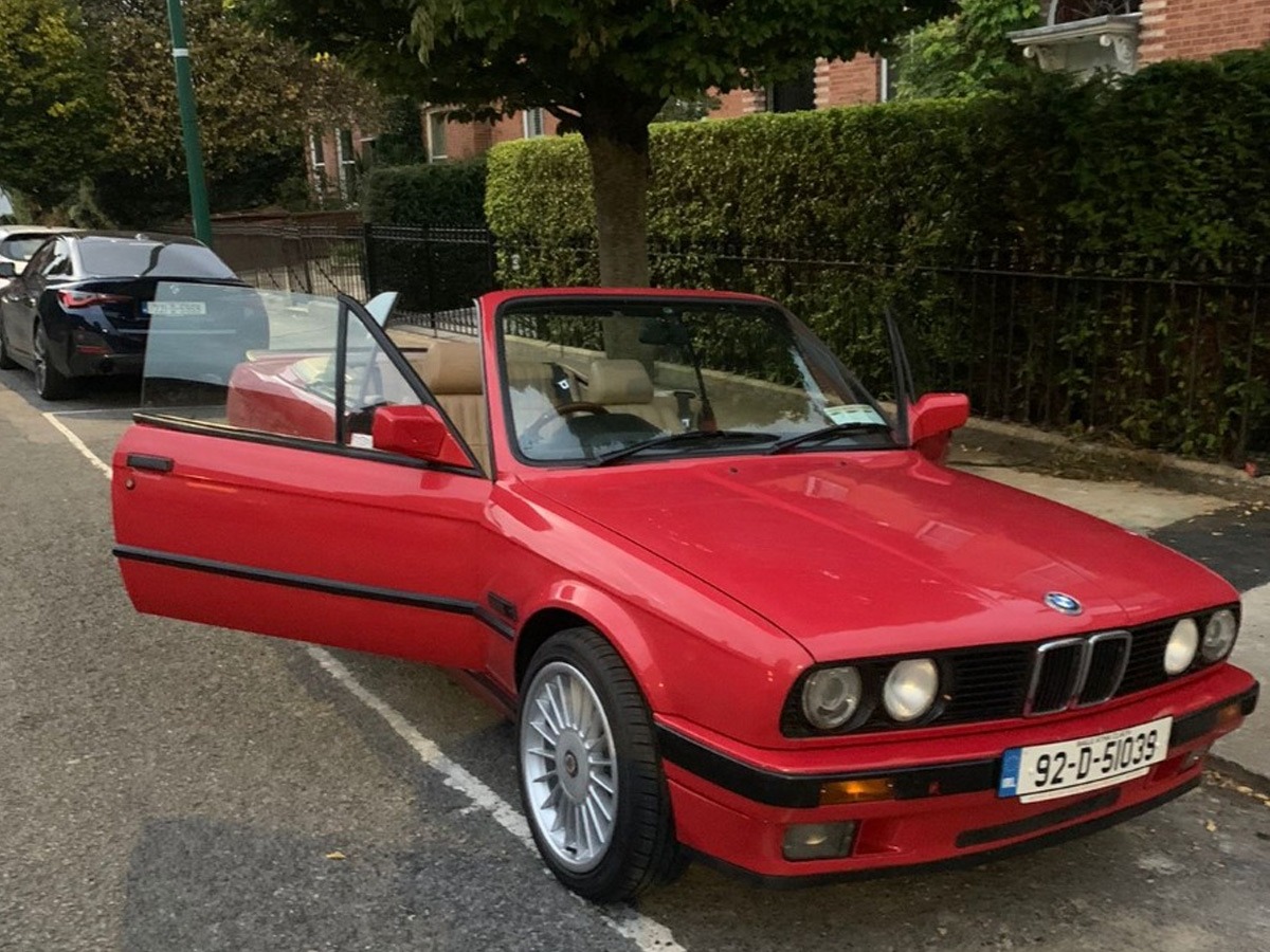 1992 BMW 3 Series Image 5