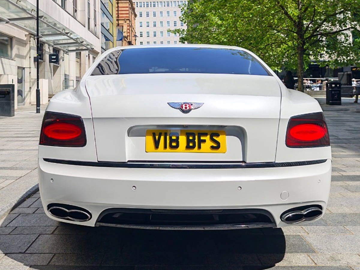 2018 Bentley Continental Flying Spur Image 3