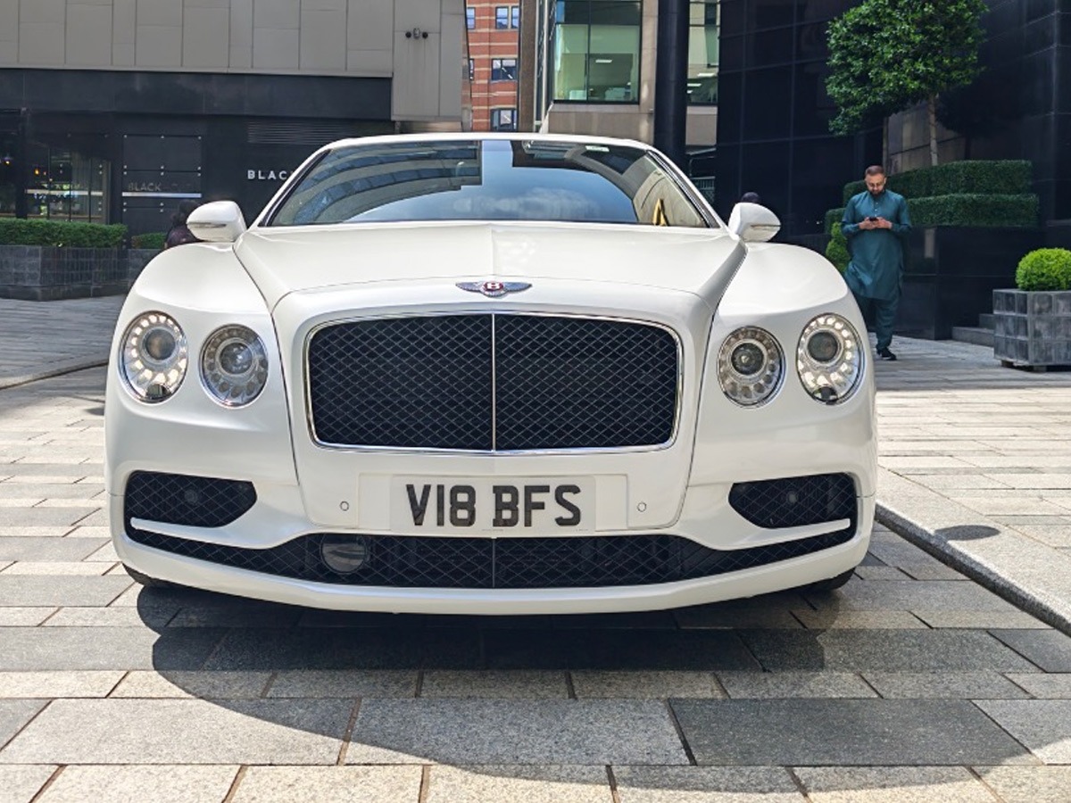 2018 Bentley Continental Flying Spur Image 1