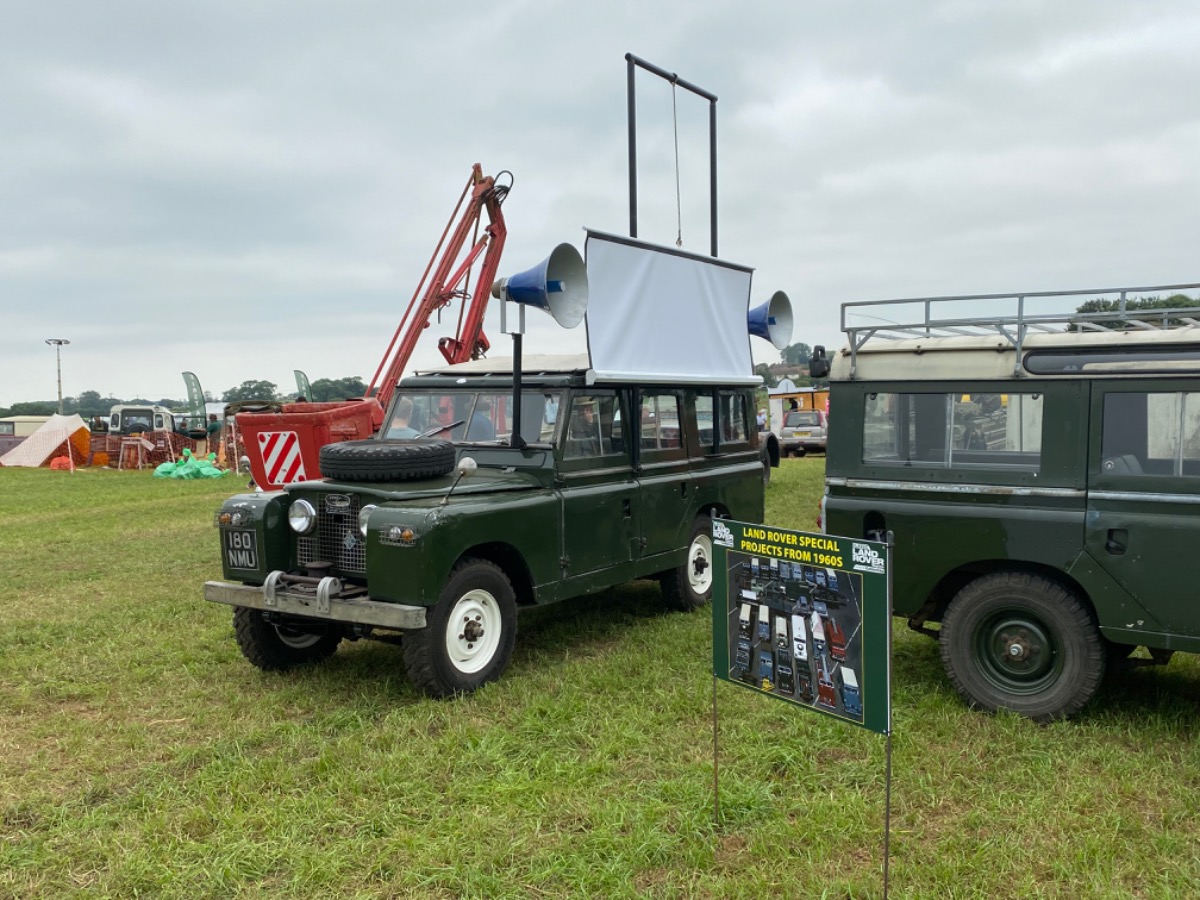 1962 Land Rover 109 Image 6