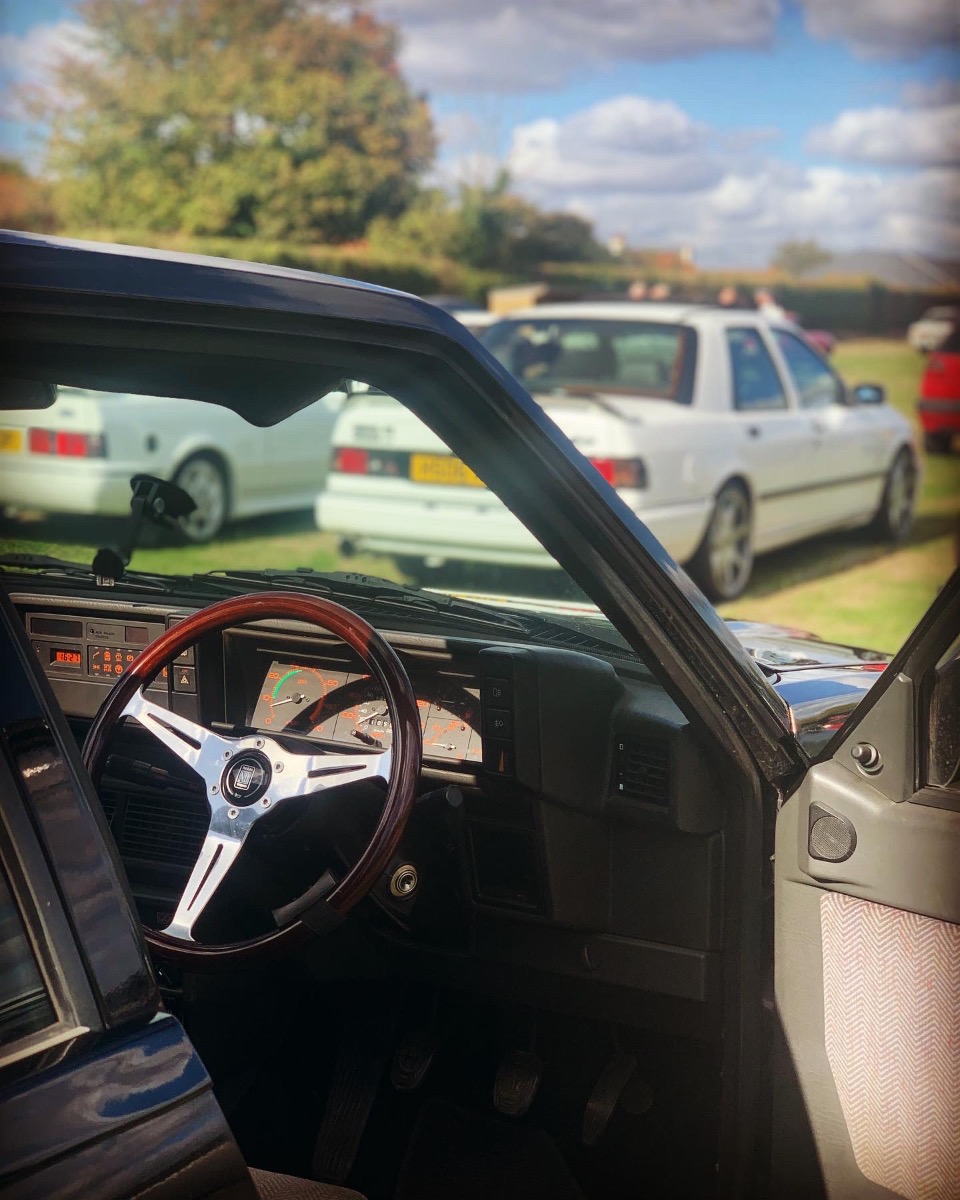 1989 Alfa Romeo 75 Image 8