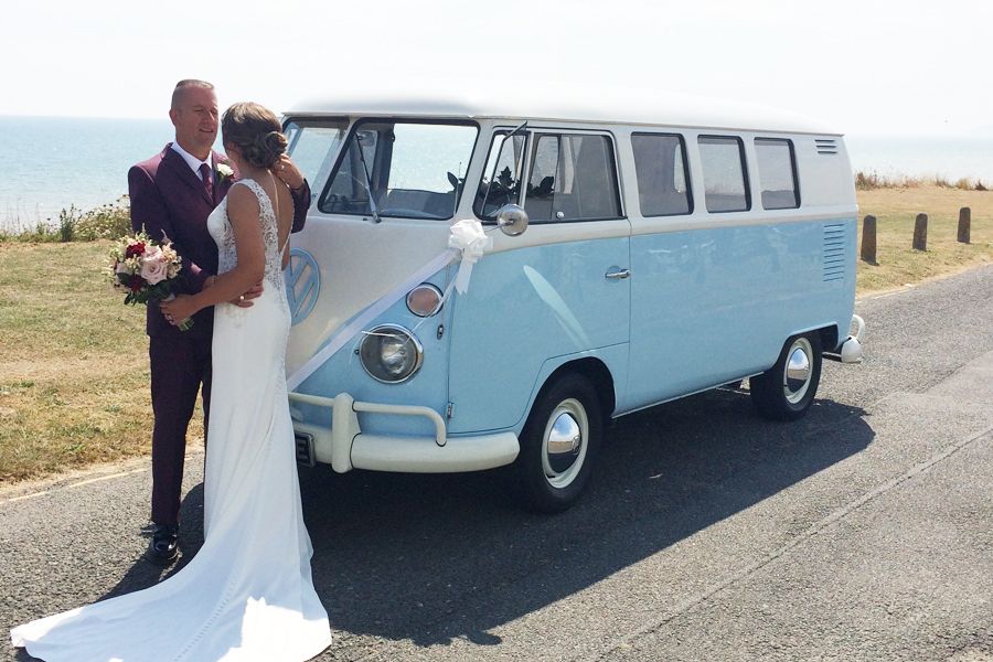 1967 Volkswagen T2 Camper Van / Bus Image 3