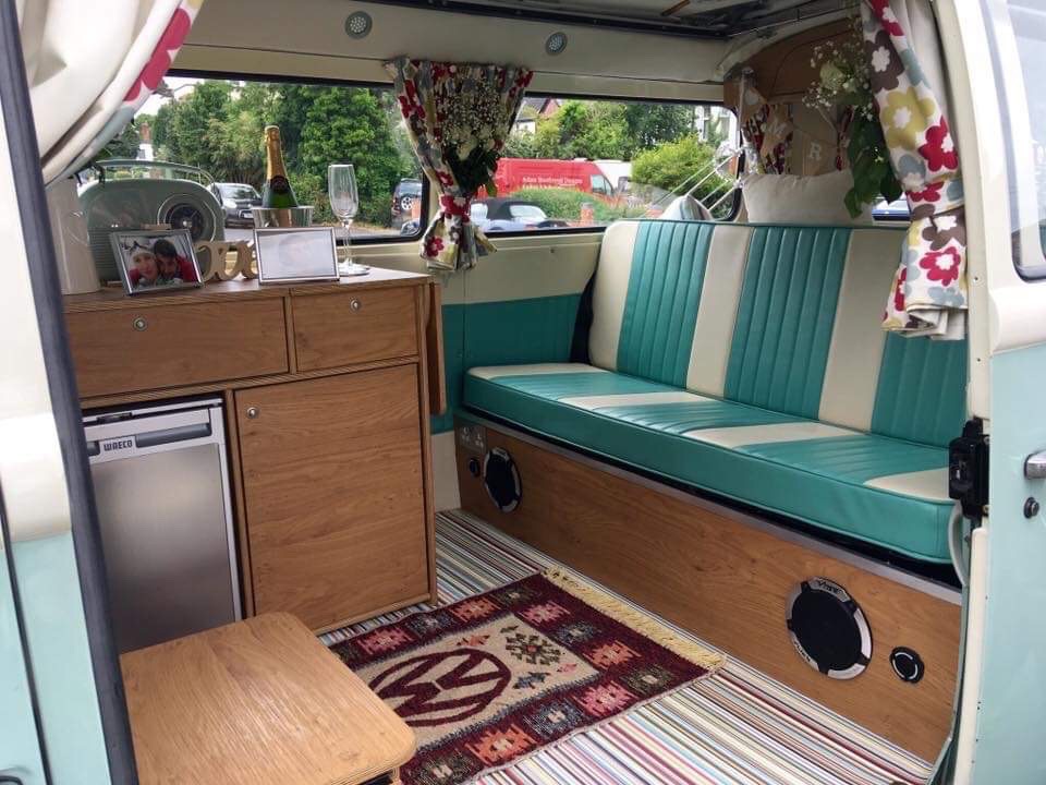 1975 Volkswagen T2 Camper Van / Bus Image 4