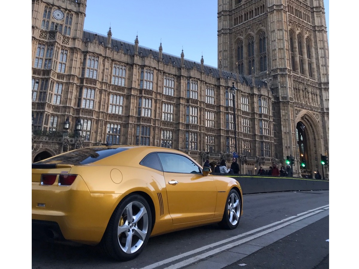 2011 Chevrolet Camaro Image 2