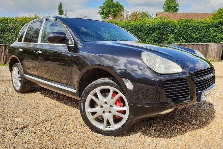 2005 Porsche Cayenne Image 1