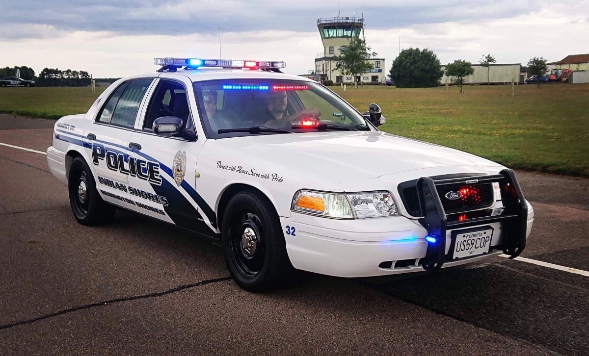 2011 Ford Crown Victoria Image 7