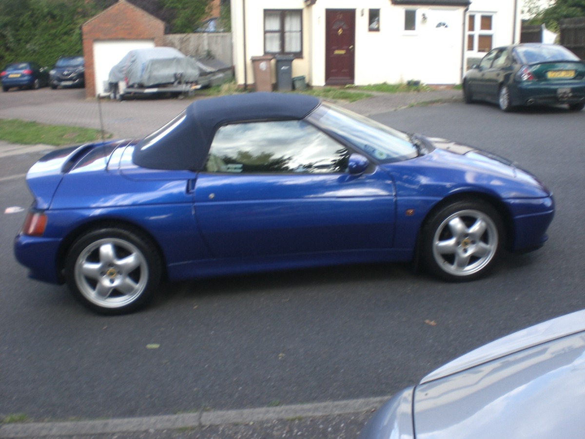 1995 Lotus Elan Image 3
