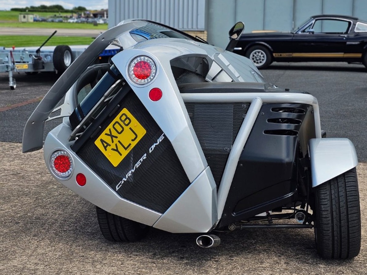 2008 Carver One Image 2