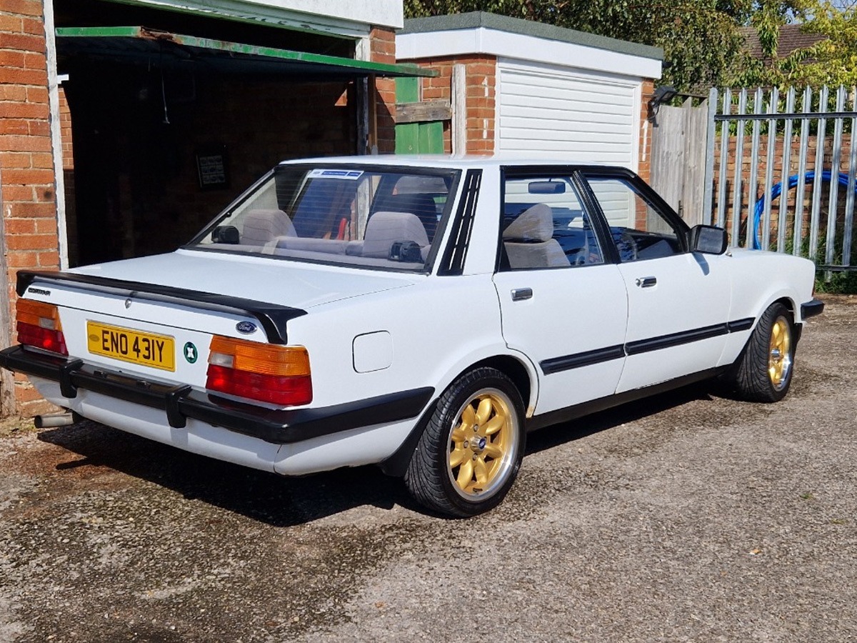 1982 Ford Cortina Image 2