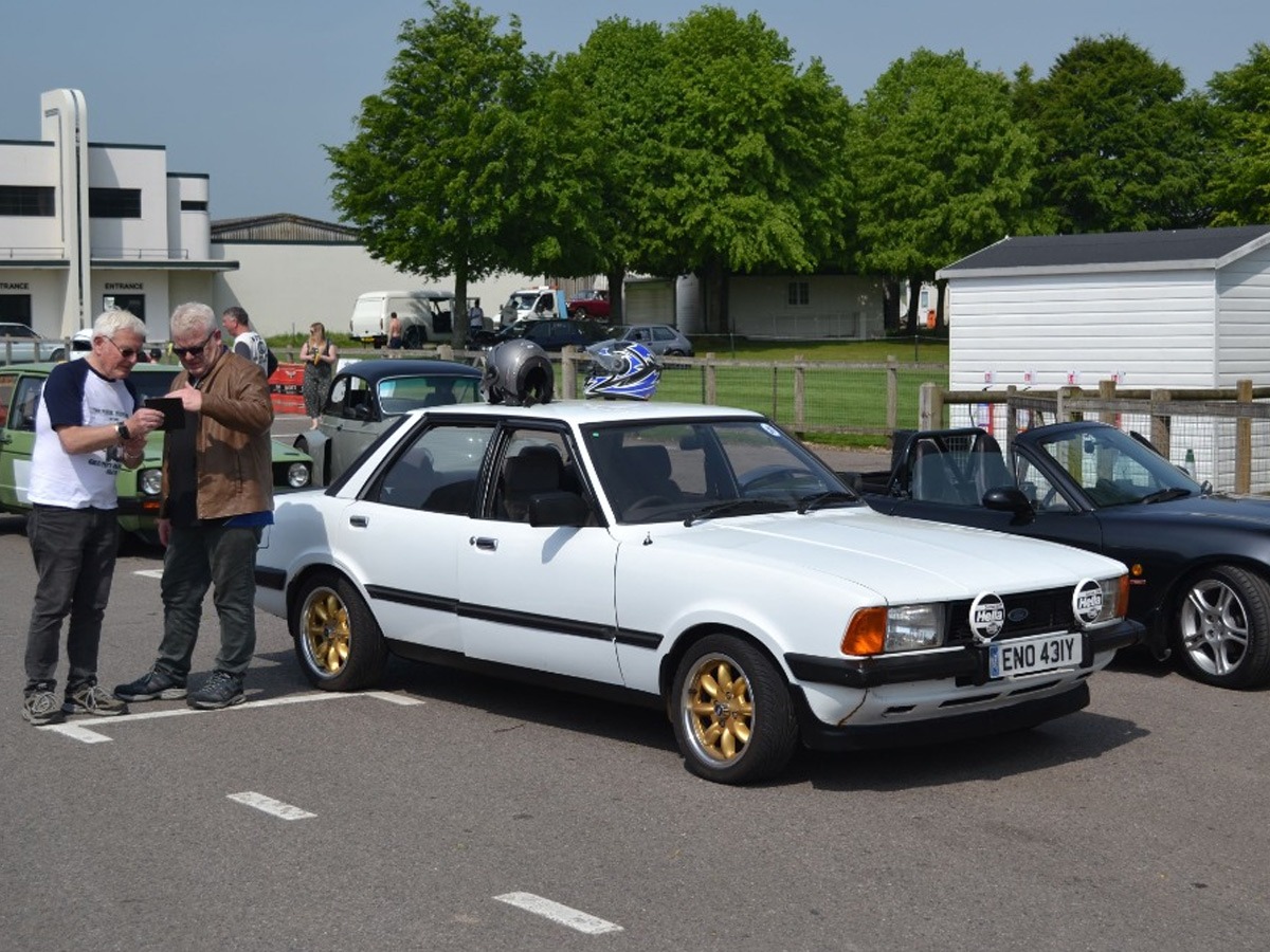 1982 Ford Cortina Image 5