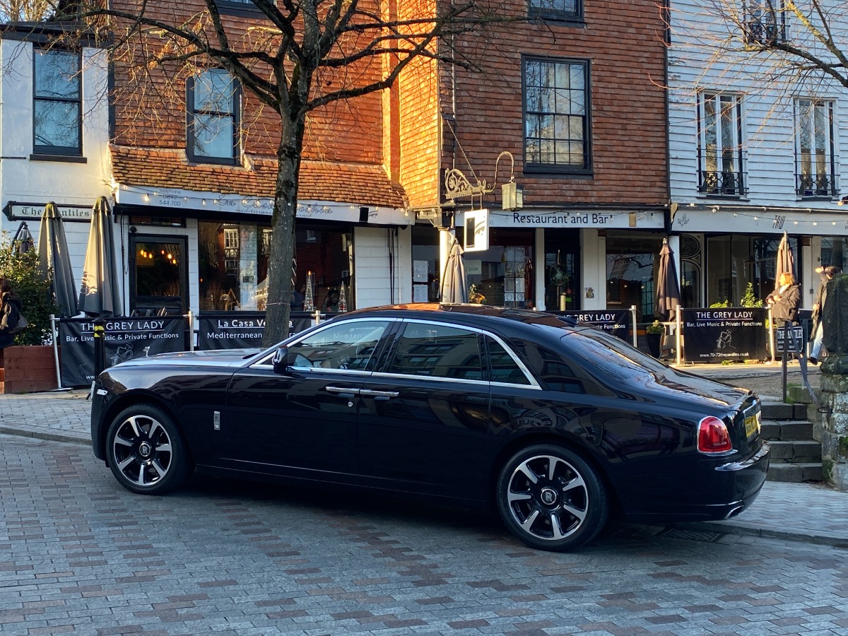 2016 Rolls-Royce Ghost Image 1