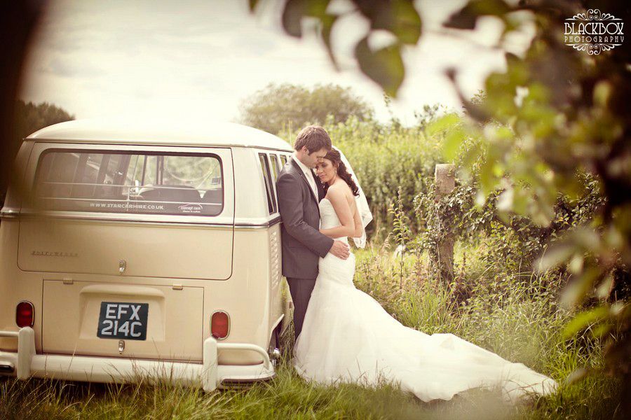 1965 Volkswagen T2 Camper Van / Bus Image 2