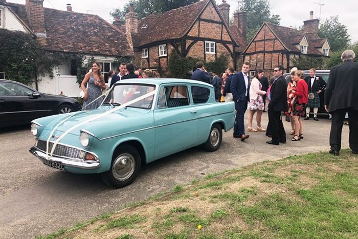 1965 Ford Anglia Image 4