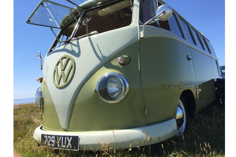 1959 Volkswagen T2 Camper Van / Bus Image 4