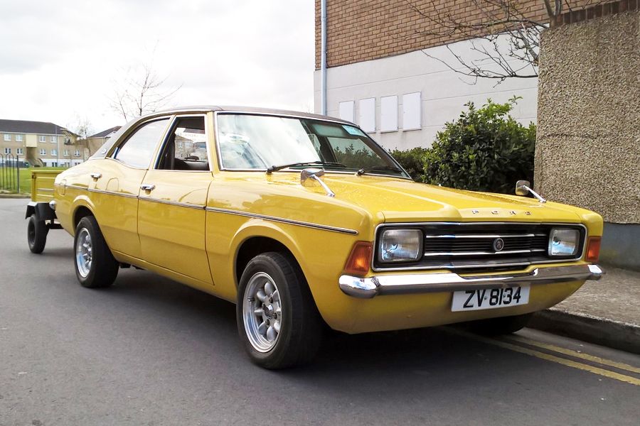 1975 Ford Cortina Image 1