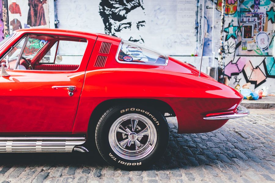 1964 Chevrolet Corvette Image 8