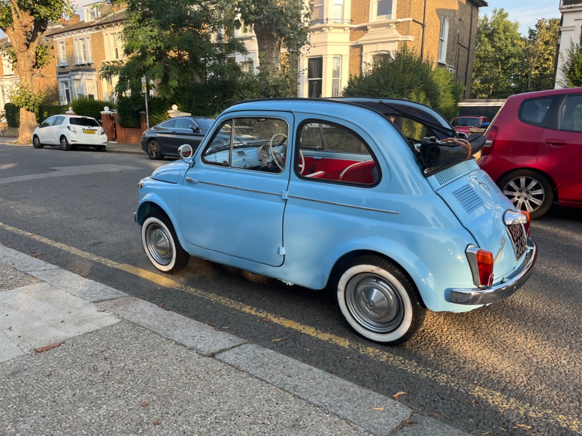1964 Fiat 500 Image 4