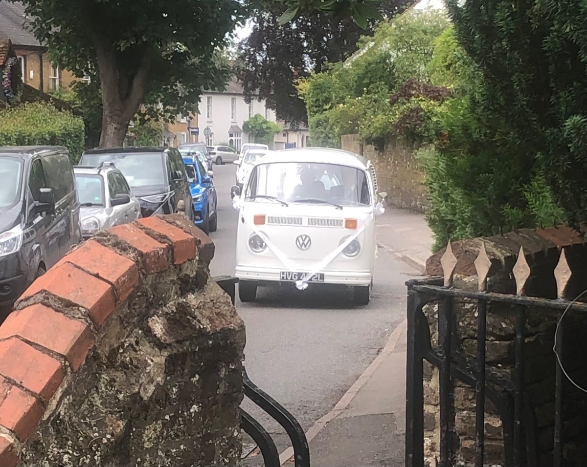 1972 Volkswagen Microbus Image 11