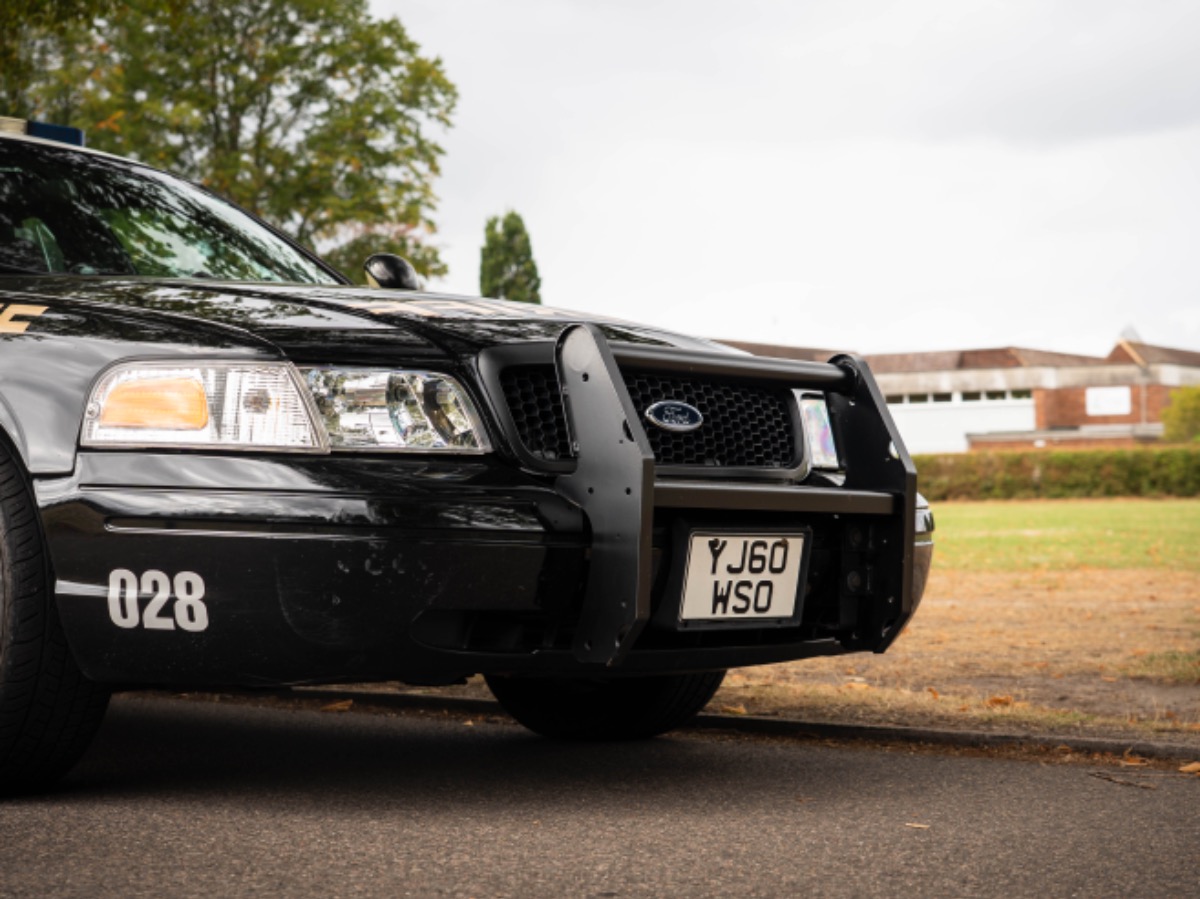 2011 Ford Crown Victoria Image 12