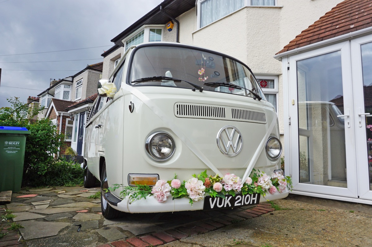 1970 Volkswagen T2 Camper Van / Bus Image 11