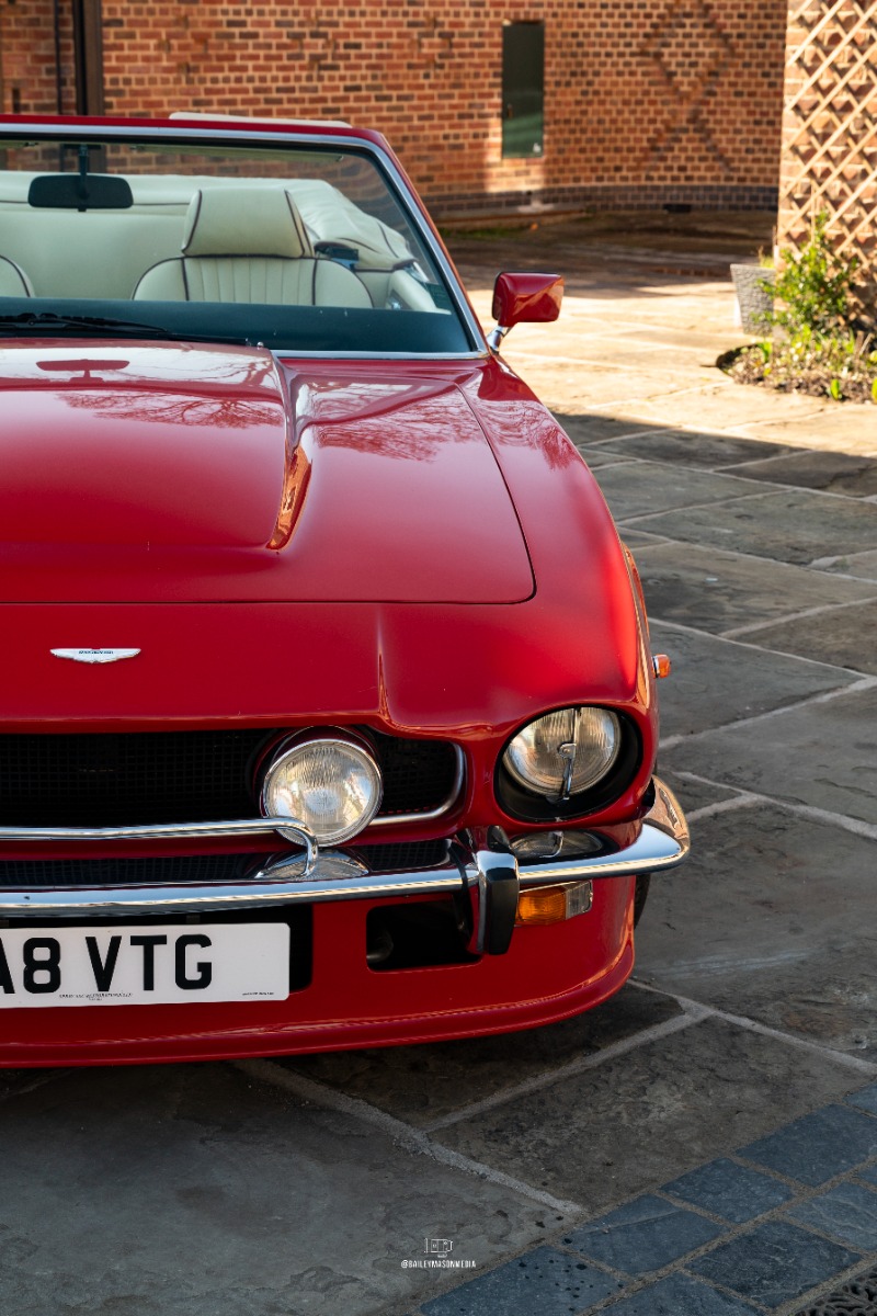 1983 Aston Martin V8 Vantage Image 3