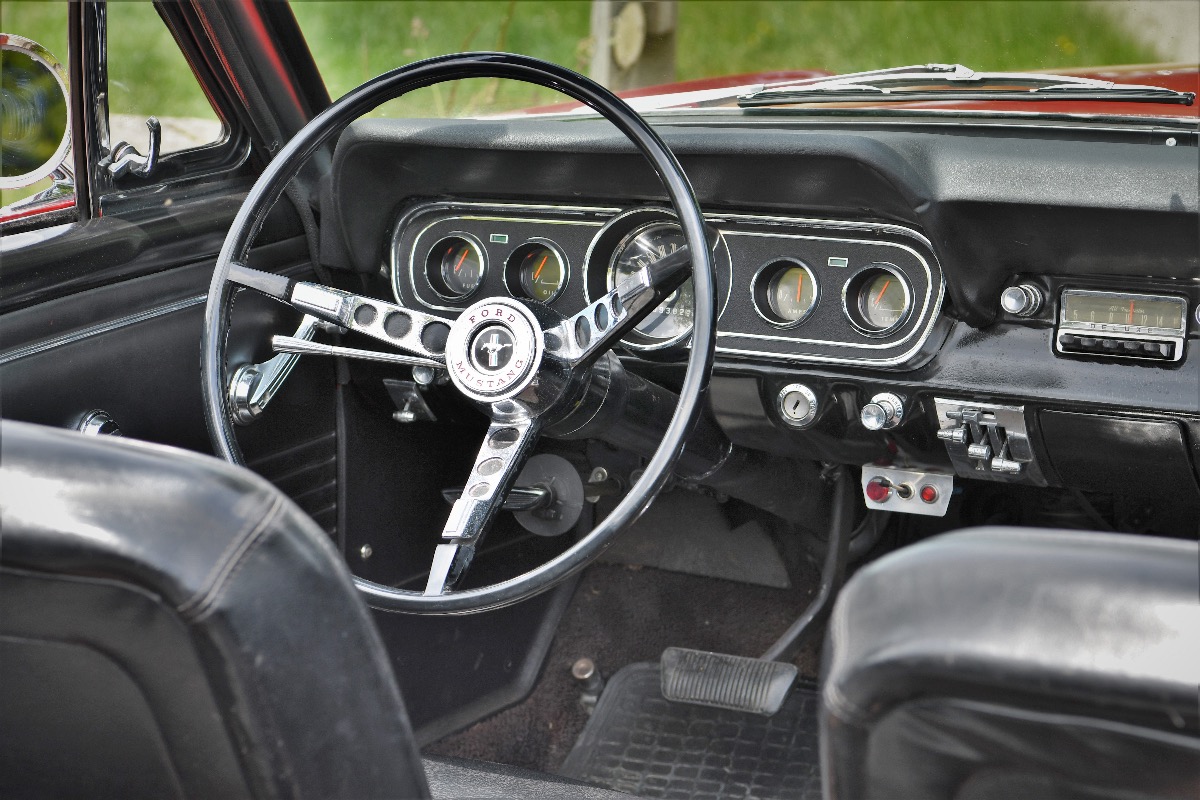 1966 Ford Mustang Image 3