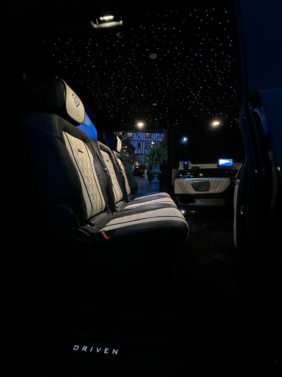 2021 Mercedes-Benz V-Class Image 10