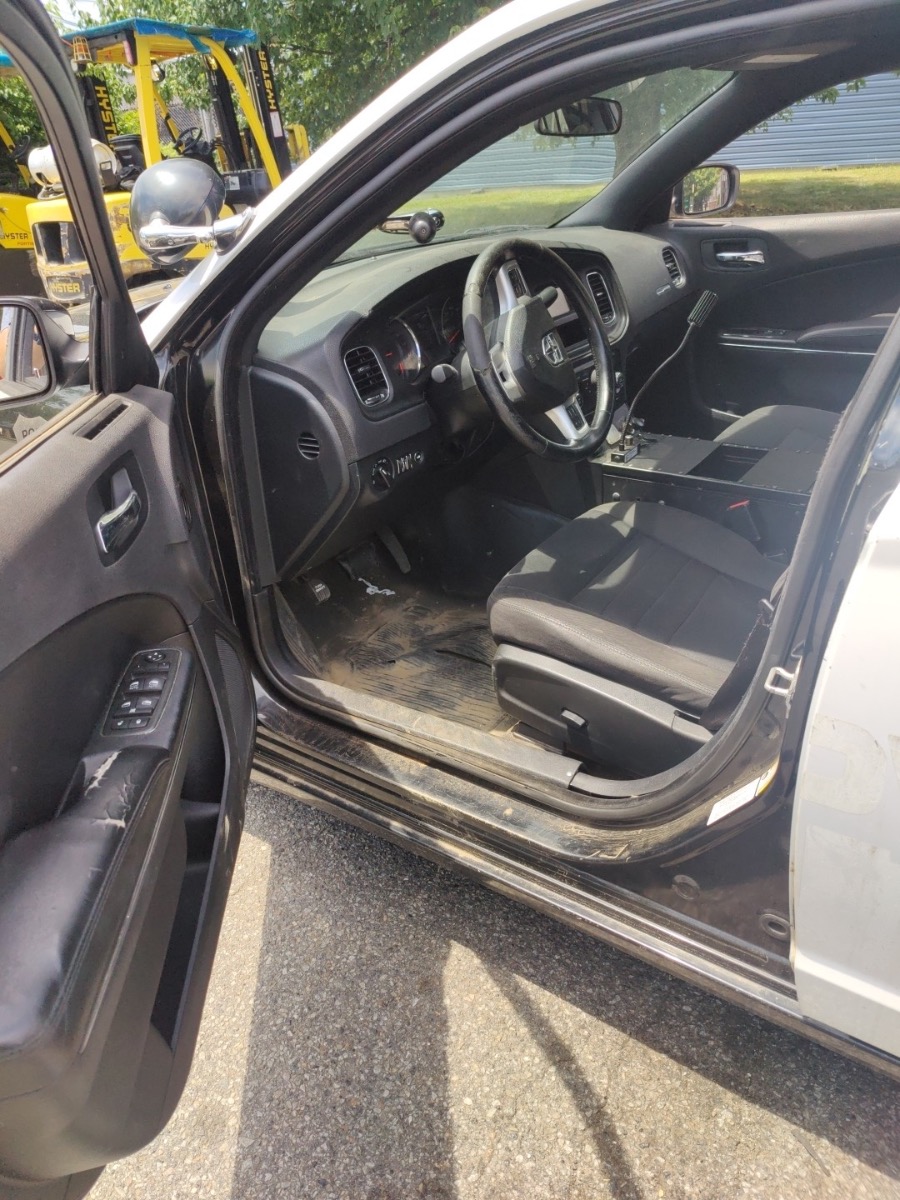 2012 Dodge Charger Image 2