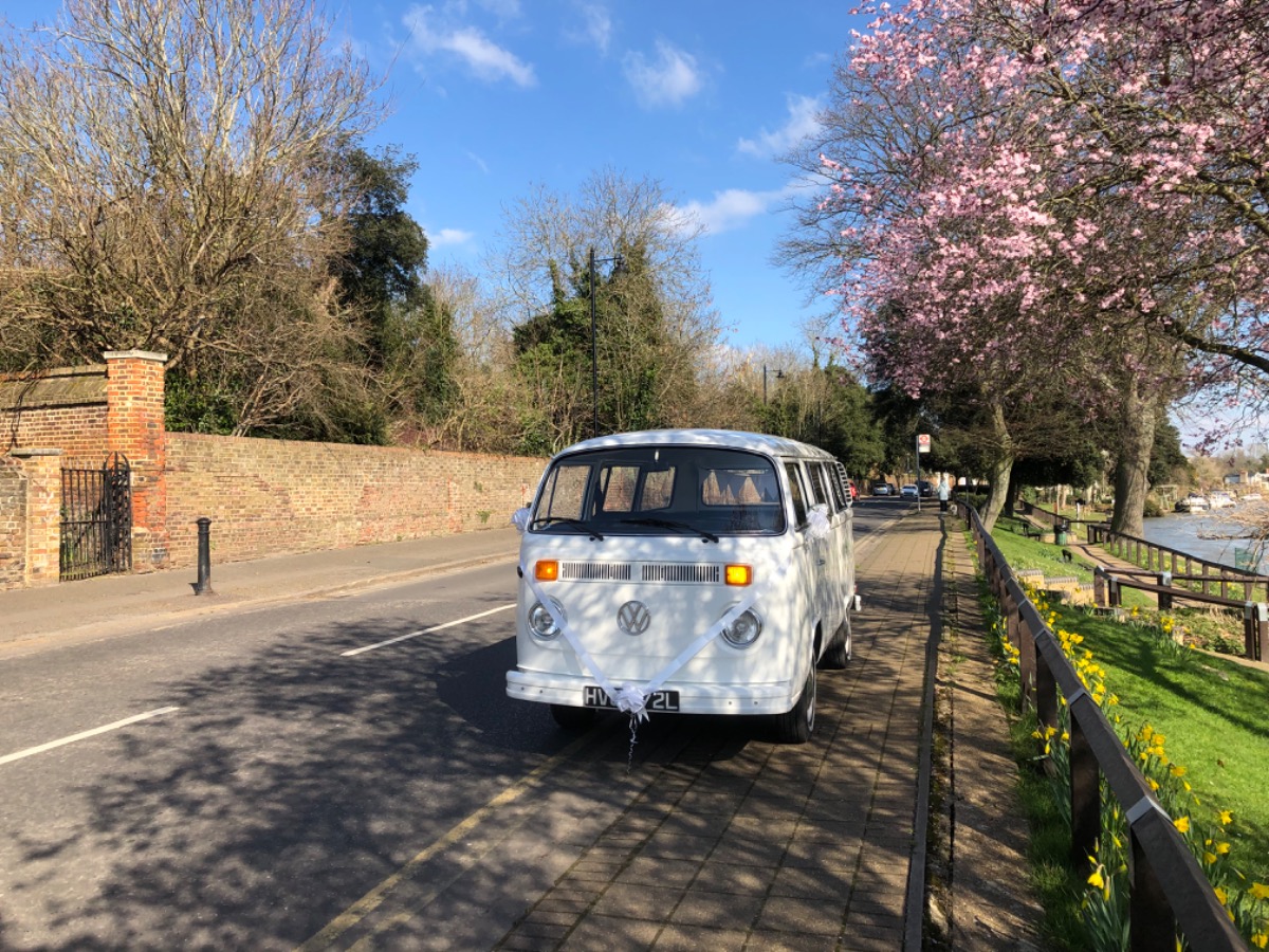 1972 Volkswagen Microbus Image 6