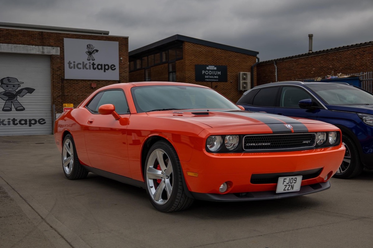 2009 Dodge Challenger Image 4
