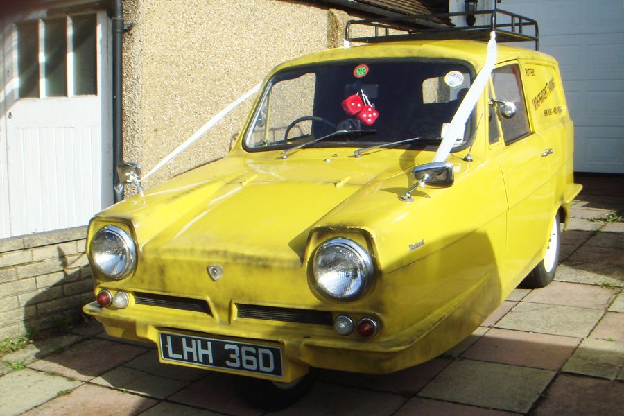 1966 Reliant Regal Image 2