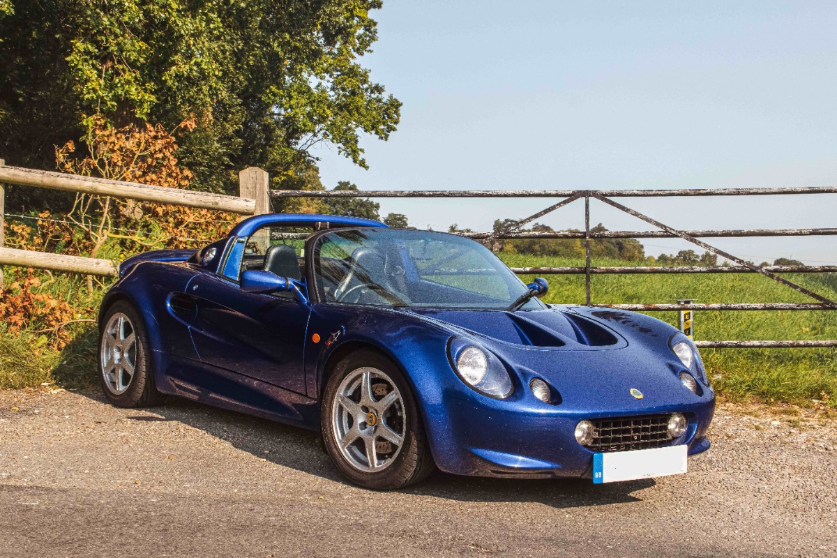 1999 Lotus Elise Image 6
