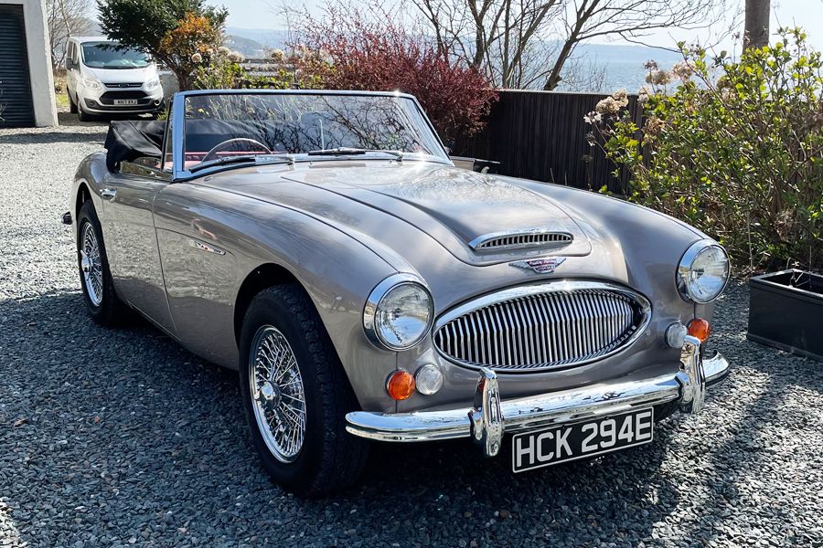 1967 Austin Healey 3000 Image 2