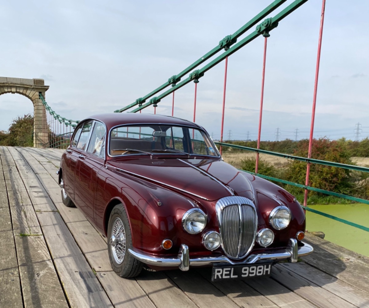 1969 Daimler V8 Image 1