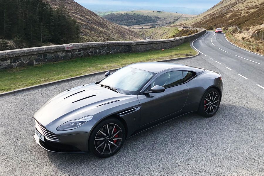 2017 Aston Martin DB11 Image 1