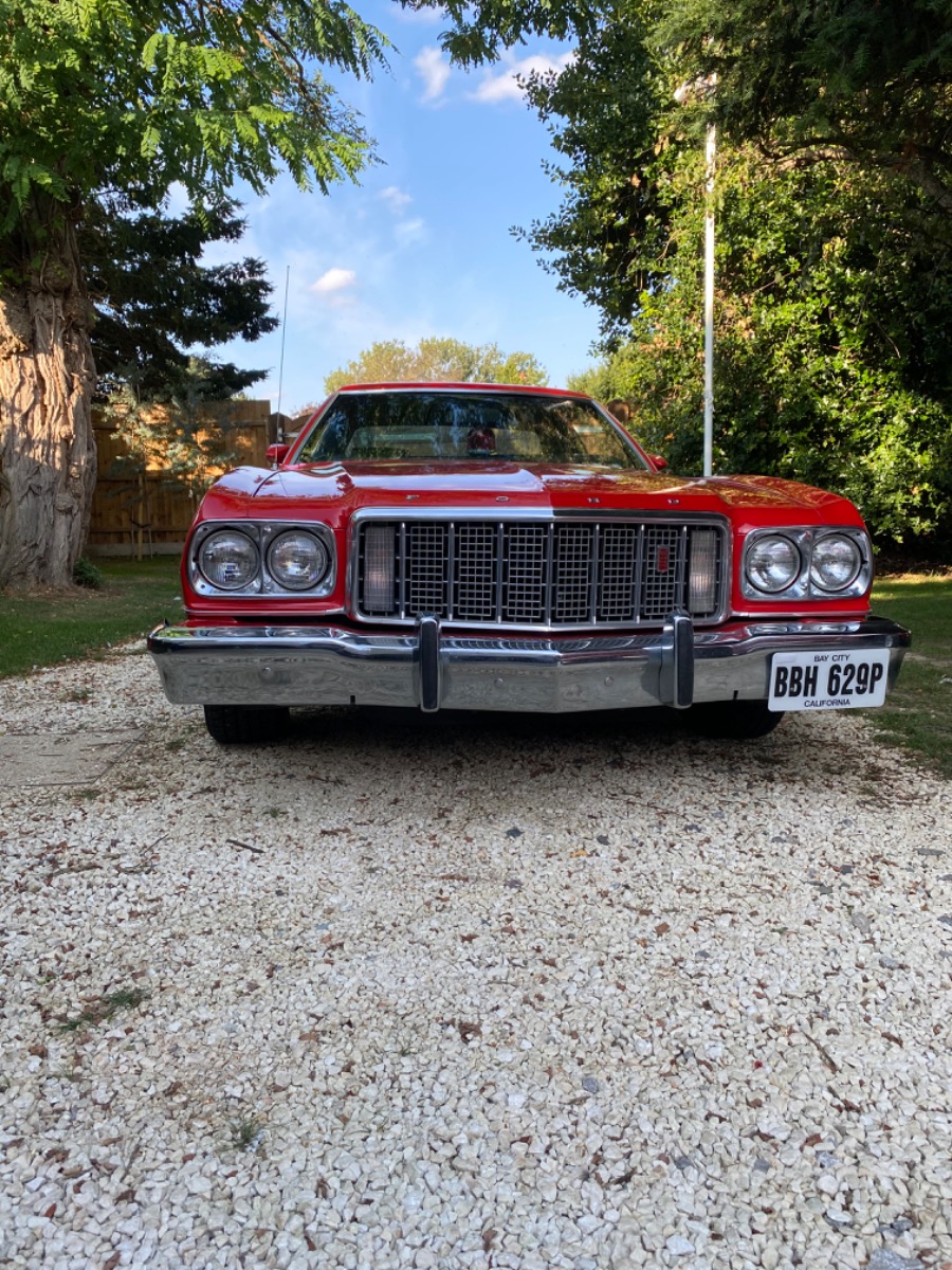 1975 Ford Torino Image 2