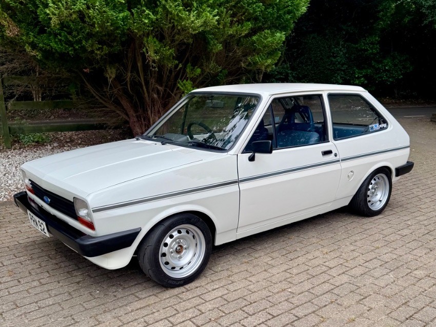 1982 Ford Fiesta Image 1
