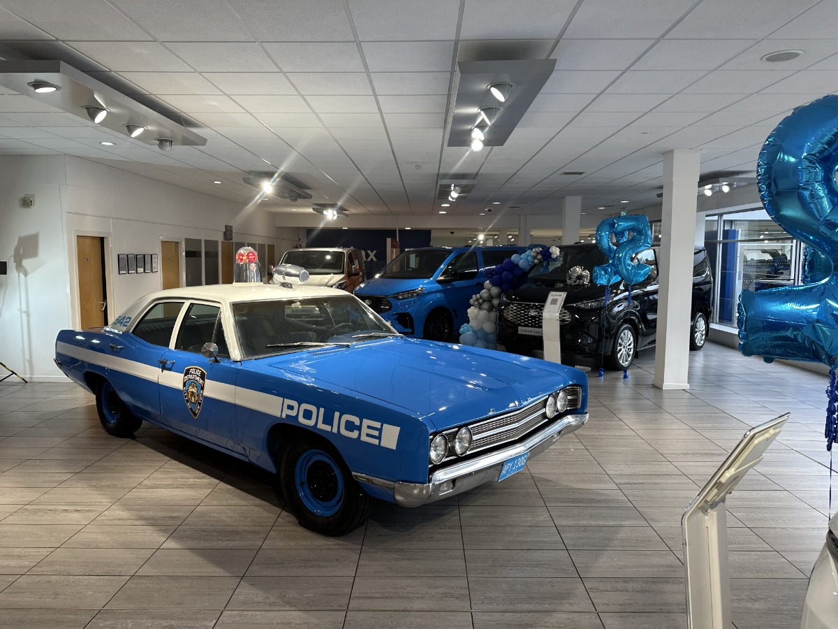 1969 Ford Galaxie Image 2