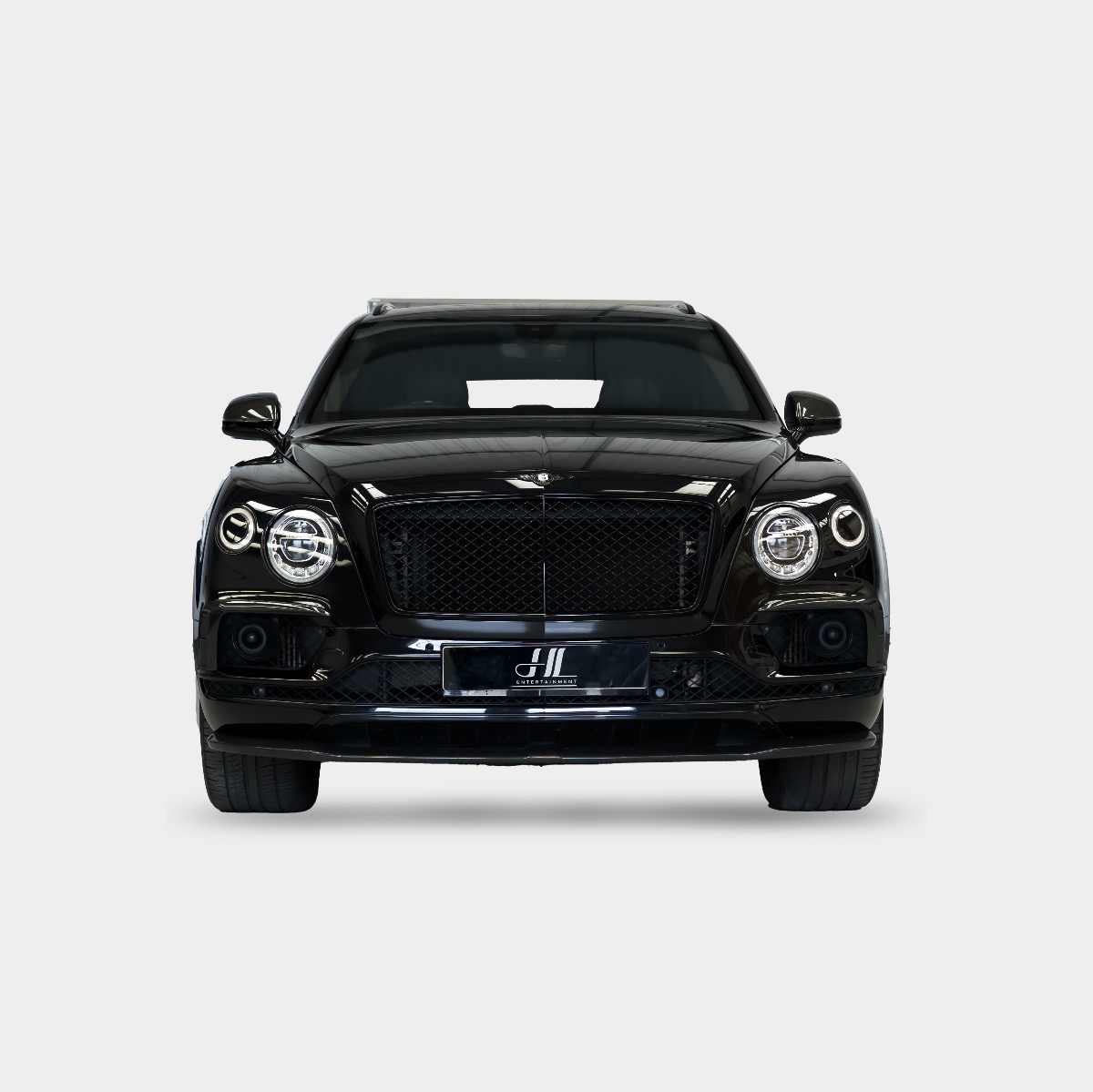 2018 Bentley Bentayga Image 2