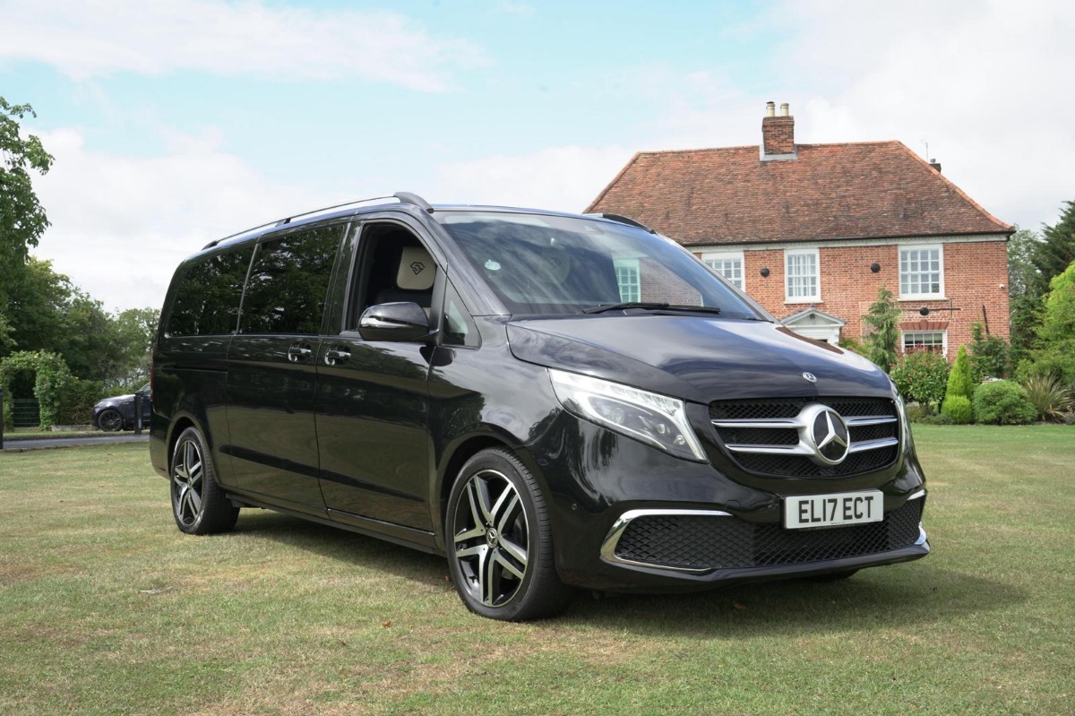 2021 Mercedes-Benz V-Class Image 7