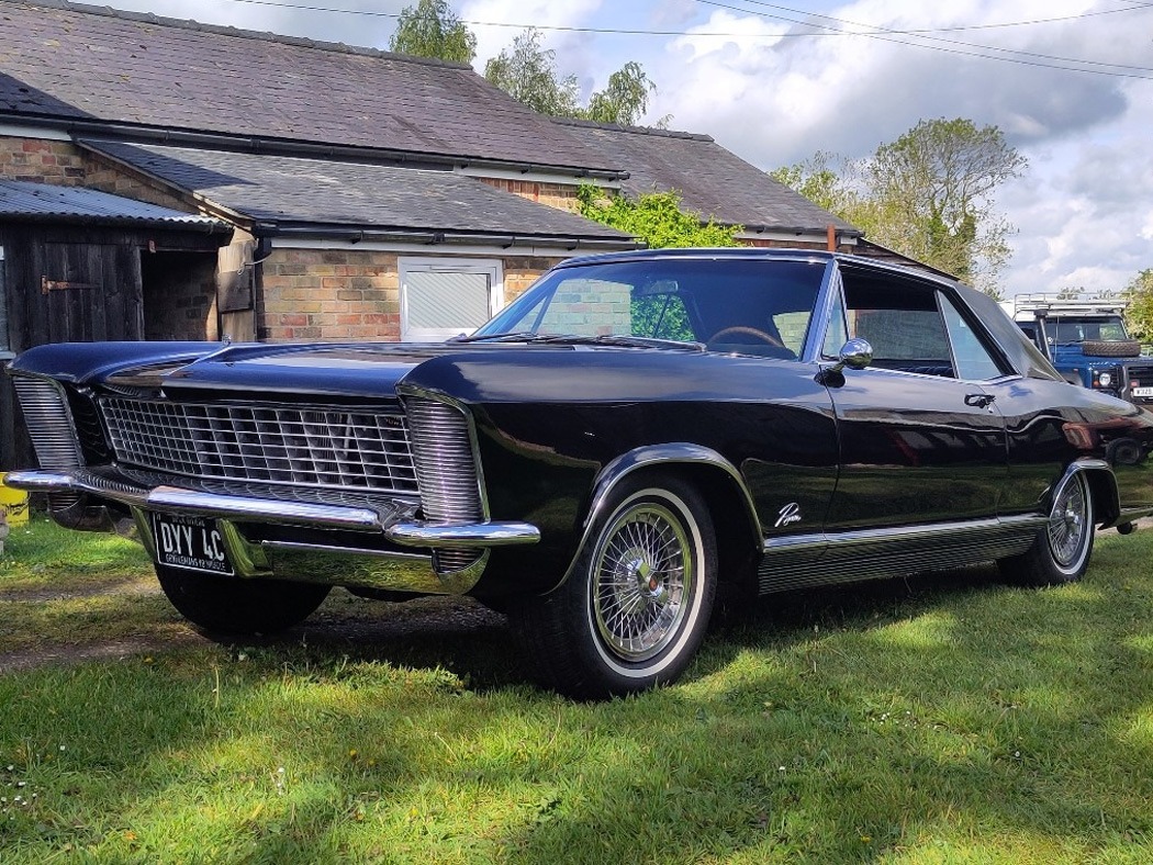 1965 Buick Riviera Image 6