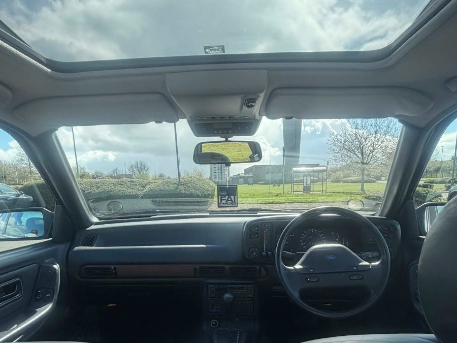 1990 Ford Granada Image 9