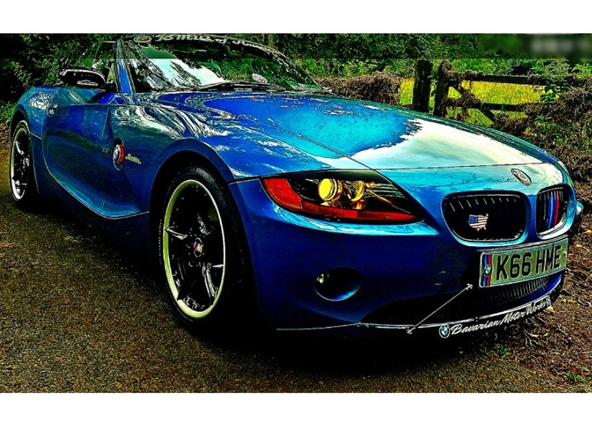 2005 BMW Z4 Image 2